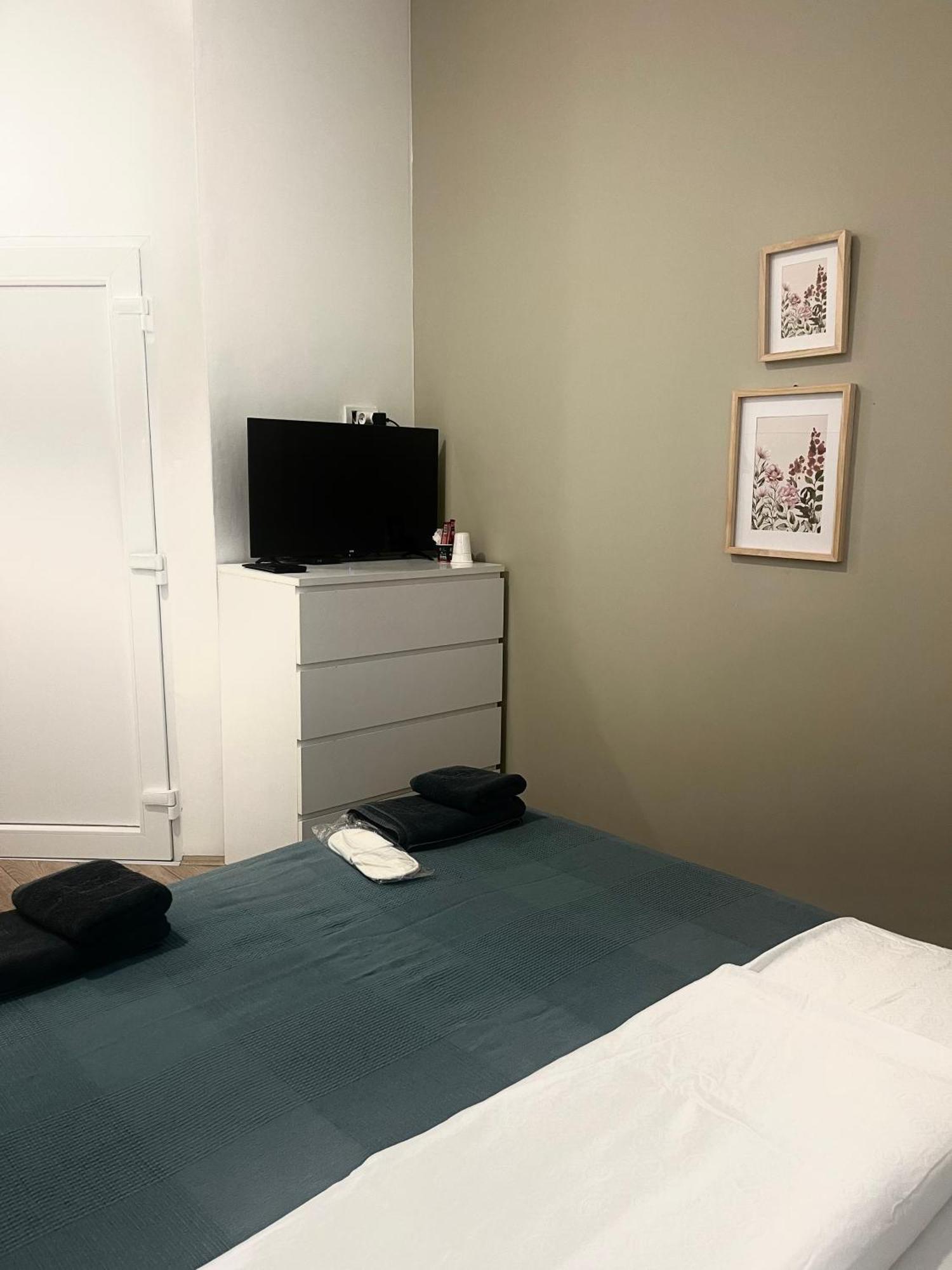 Minicity Inn Beograd Ngoại thất bức ảnh