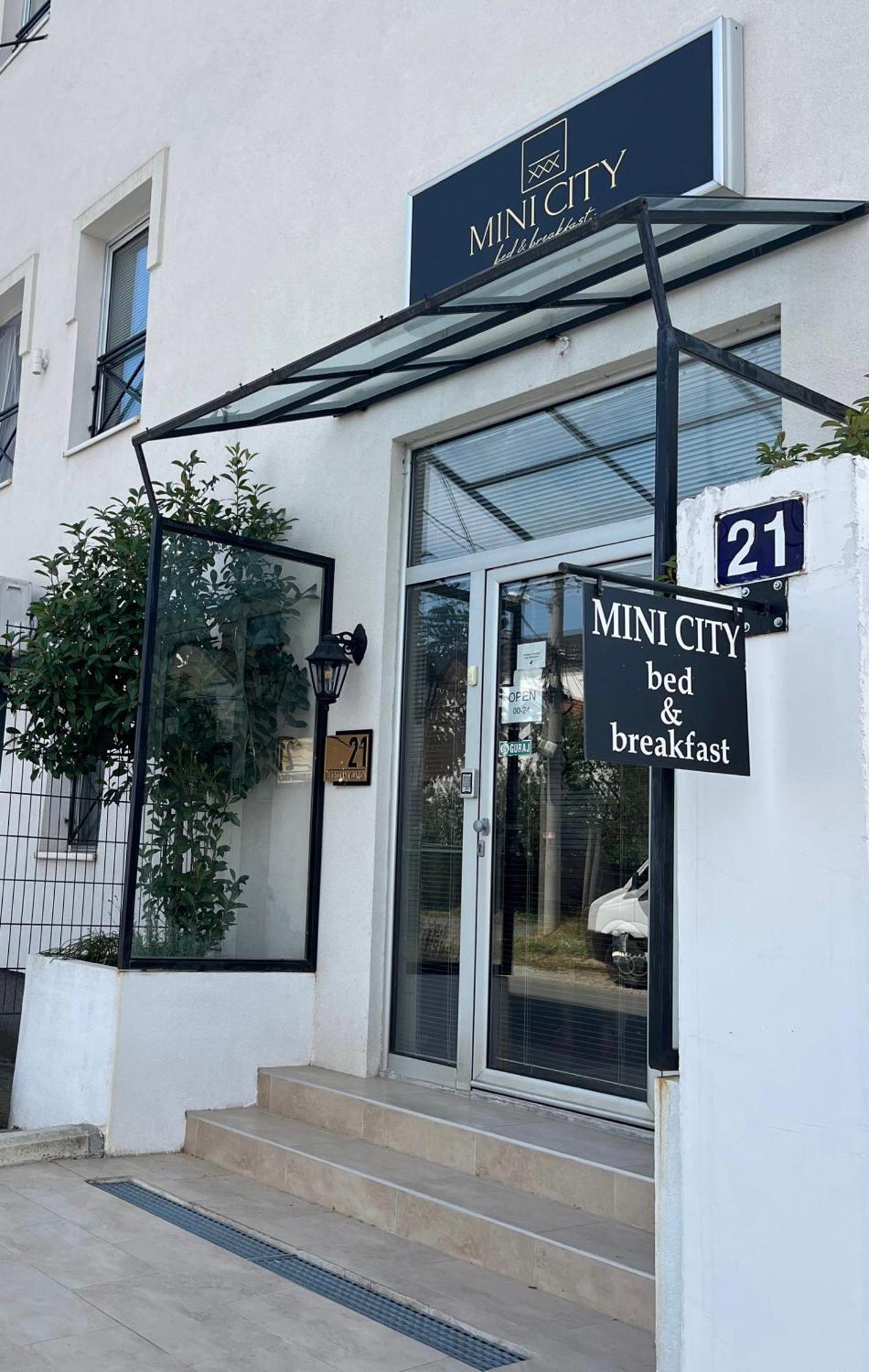 Minicity Inn Beograd Ngoại thất bức ảnh