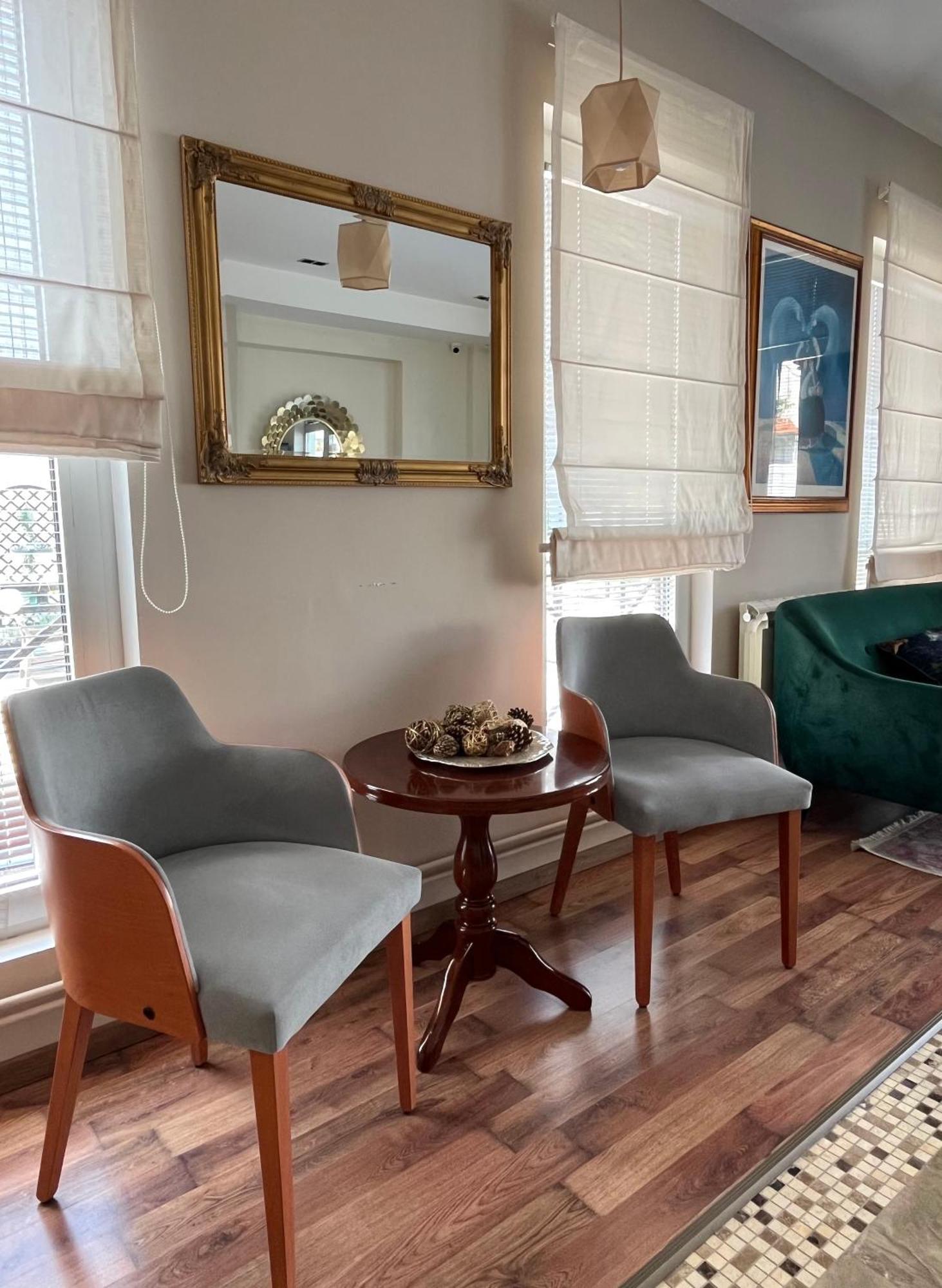 Minicity Inn Beograd Ngoại thất bức ảnh